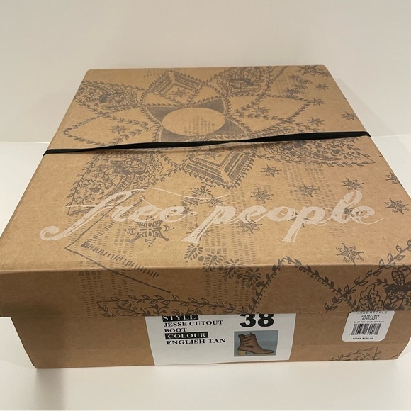 Free People Jesse Cutout Boot Size 8 NEW - Picture 10 of 13